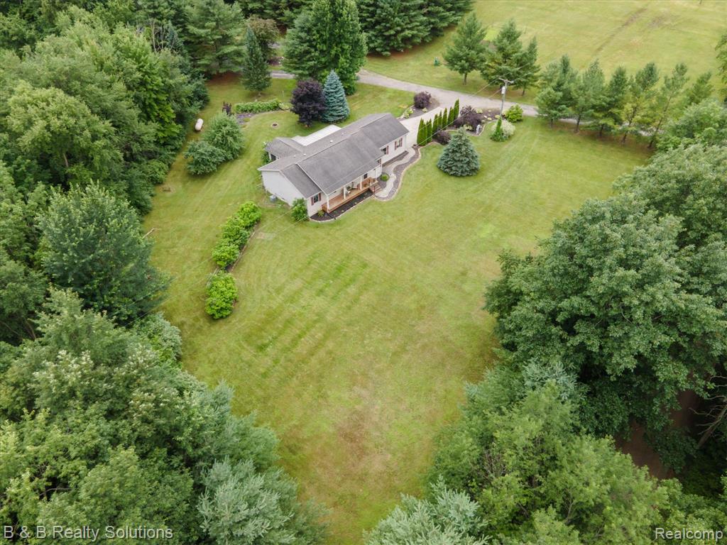 2264 Dodds Road North Branch, MI 48461 - Photo 40 of 57