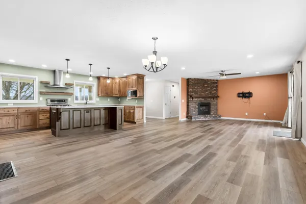 $498,500 | 6703 Rs Avenue East, Scotts, MI 49088