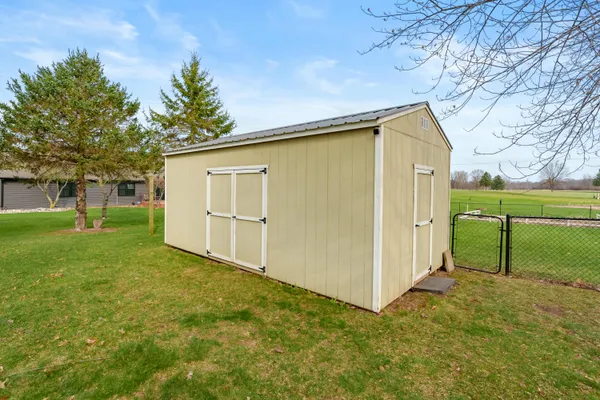 $498,500 | 6703 Rs Avenue East, Scotts, MI 49088