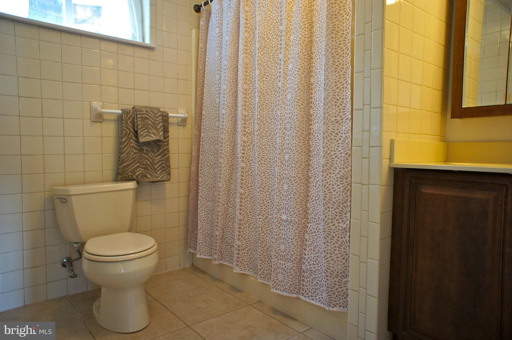 218 Long Point Road Crownsville, MD 21032 - Photo 15 of 27 Bath