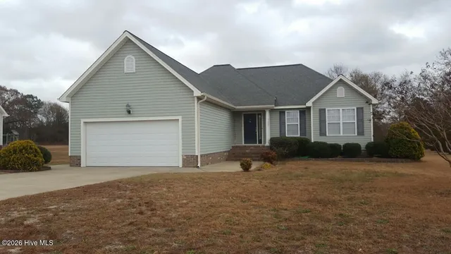 $1,350 | 221 Wingspread Drive, Goldsboro, NC 27530