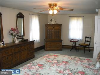 123 South Chester Avenue Riverside, NJ 08075 - Photo 6 of 12 Bedroom - Main