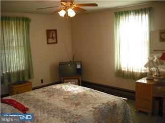 123 South Chester Avenue Riverside, NJ 08075 - Photo 7 of 12 Bedroom 2