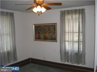 123 South Chester Avenue Riverside, NJ 08075 - Photo 8 of 12 Bedroom 3