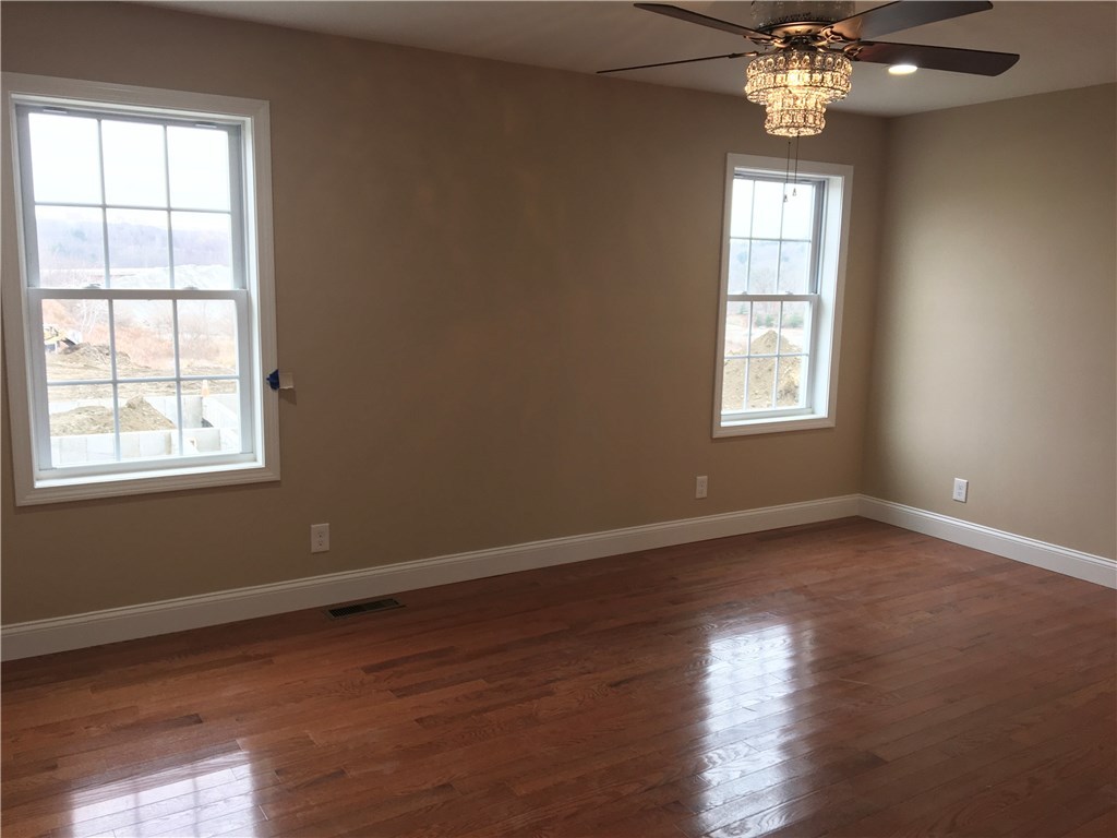 48 Nicholas Drive Woonsocket, RI 02895 - Photo 11 of 16 Gallery Image 11