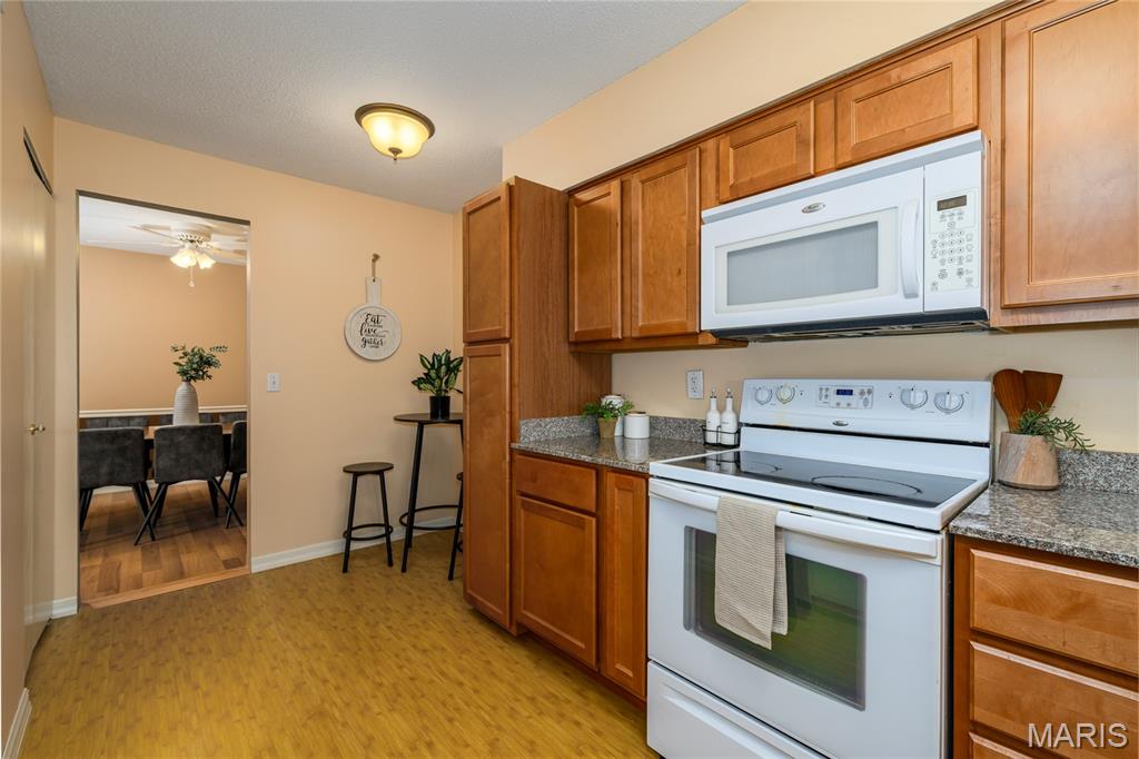 5555 Heintz Road, Unit 10 St. Louis, MO 63129 - Photo 13 of 30 Gallery Image 13
