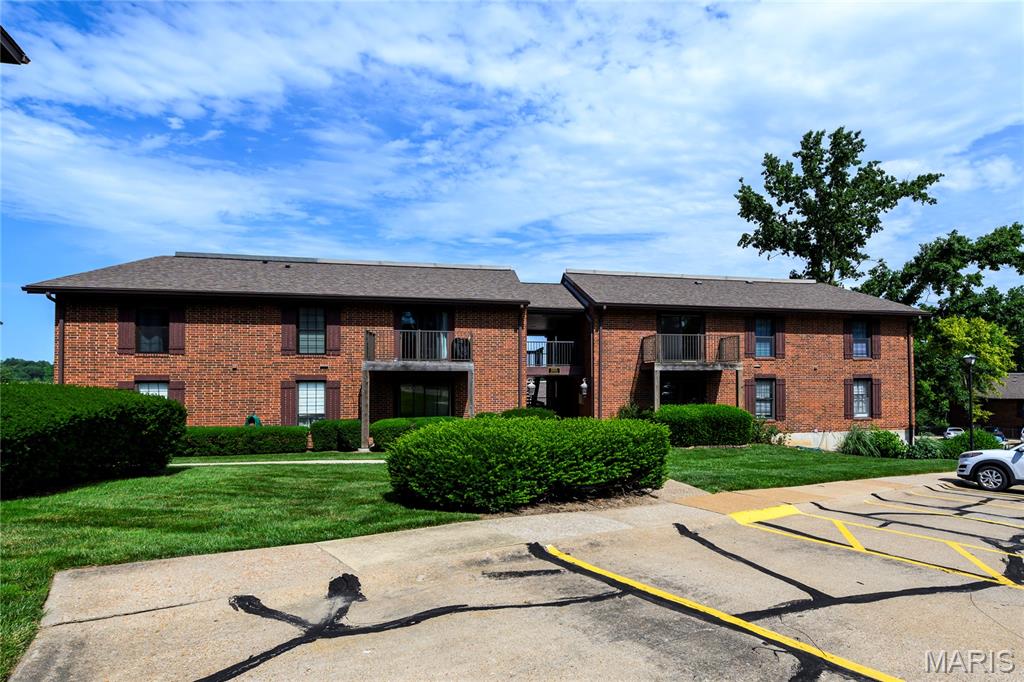 5555 Heintz Road, Unit 10 St. Louis, MO 63129 - Photo 29 of 30 Gallery Image 29