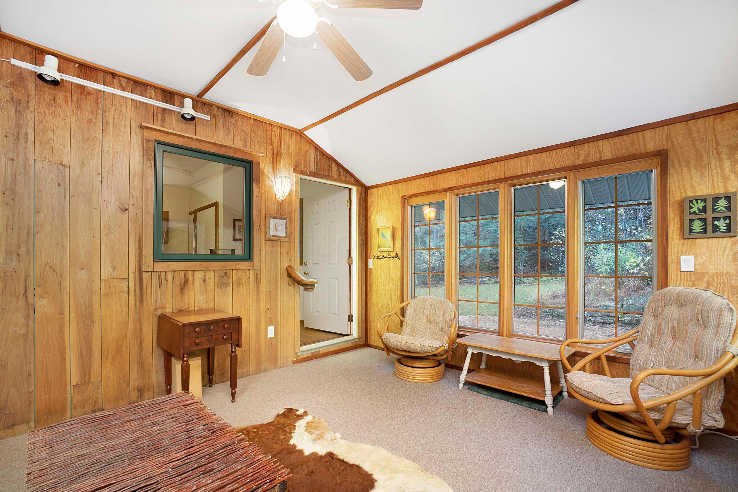 25779 Bailey Road Rockbridge, OH 43149 - Photo 48 of 89 4 seasons room