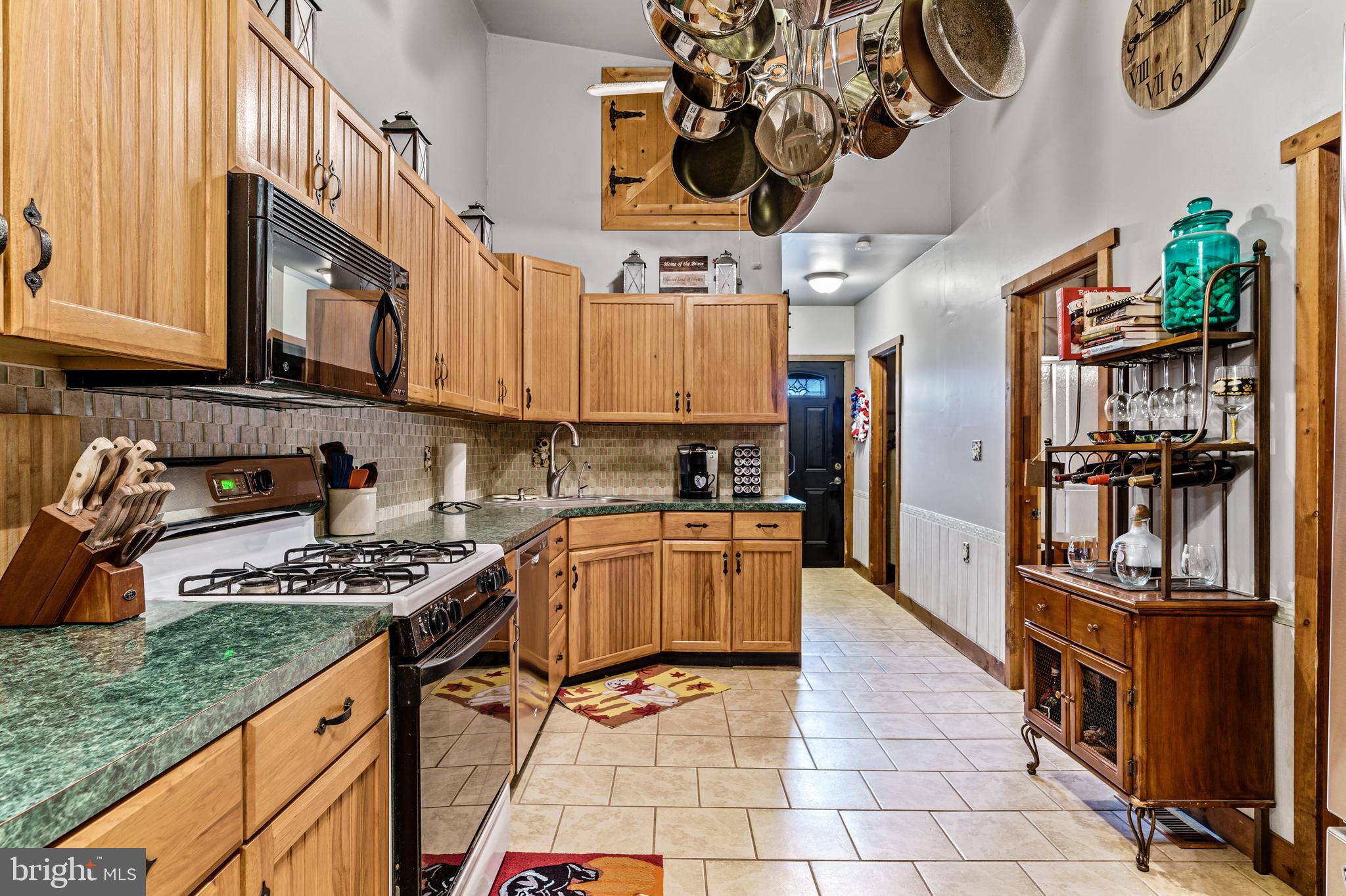 77 Kerlin Road Salem, NJ 08079 - Photo 4 of 44 Kitchen