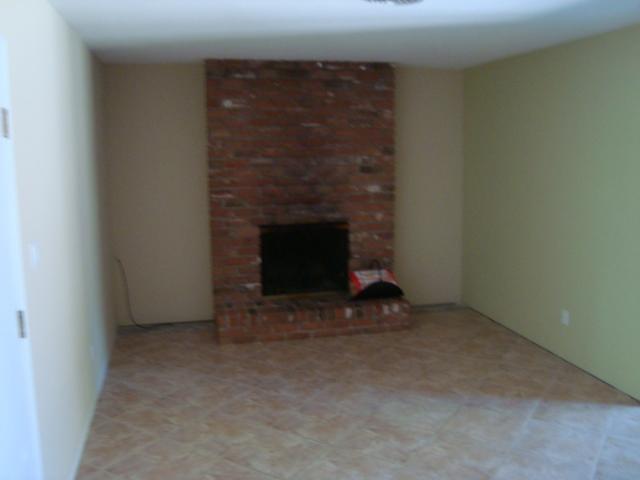 1902 East Lawrence Road Phoenix, AZ 85016 - Photo 3 of 8 Family Room w/Fireplace
