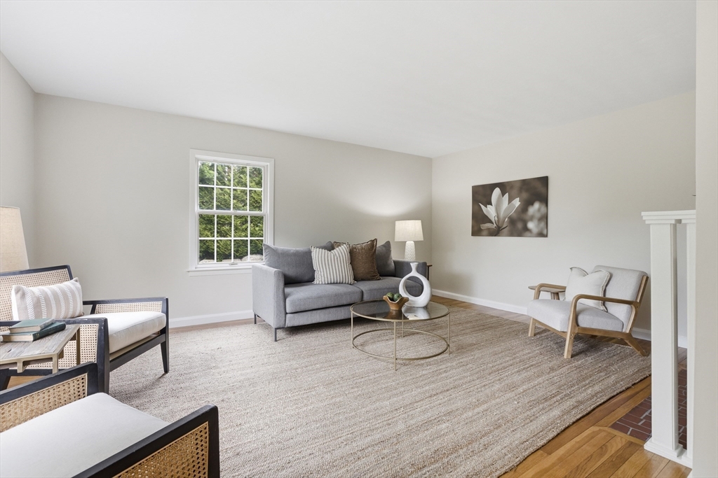 106 Concord Road Bedford, MA 01730 - Photo 12 of 38