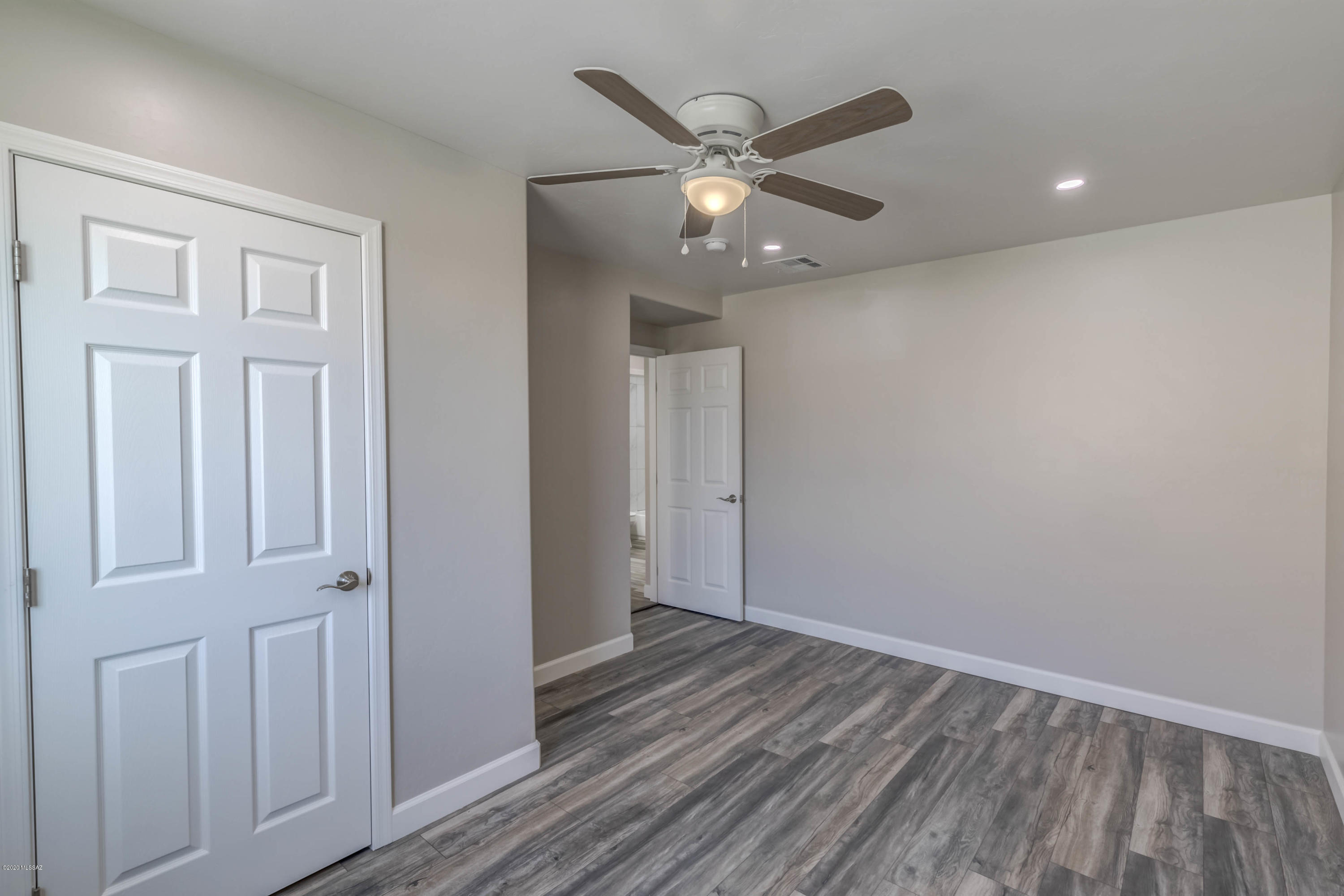 405 East Mohave Road Tucson, AZ 85705 - Photo 40 of 50