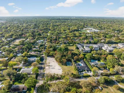 $6,700,000 | 9232 Southwest 84th Avenue, Miami, FL 33156