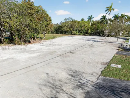 $6,700,000 | 9232 Southwest 84th Avenue, Miami, FL 33156
