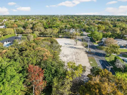 $6,700,000 | 9232 Southwest 84th Avenue, Miami, FL 33156