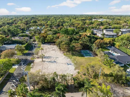 $6,700,000 | 9232 Southwest 84th Avenue, Miami, FL 33156