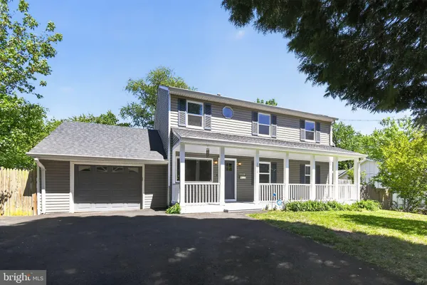 $4,750 | 1819 Anderson Road, Falls Church, VA 22043