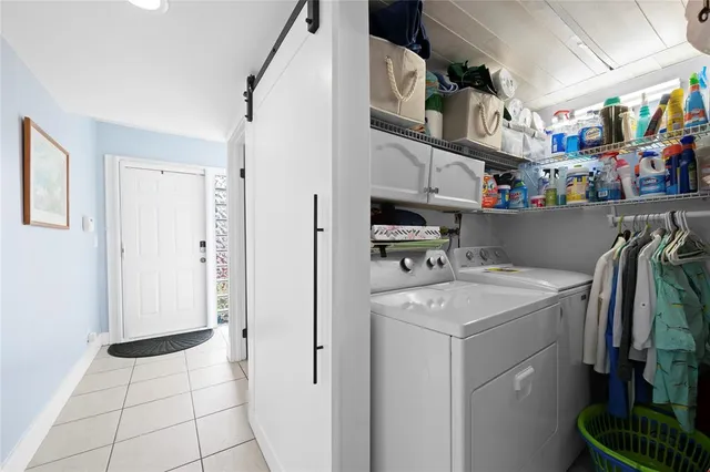 $370,000 | 630 Northeast 20th Lane, Boynton Beach, FL 33435