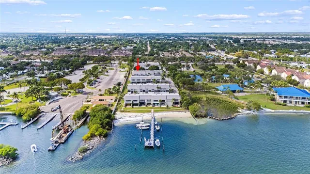 $370,000 | 630 Northeast 20th Lane, Boynton Beach, FL 33435