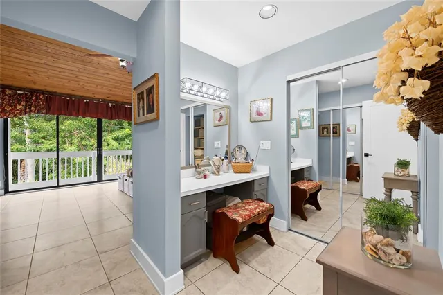 $370,000 | 630 Northeast 20th Lane, Boynton Beach, FL 33435