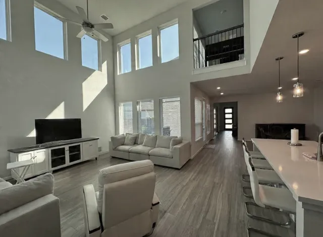 $4,200 | 22114 Palo Dura Lane, Tomball, TX 77375