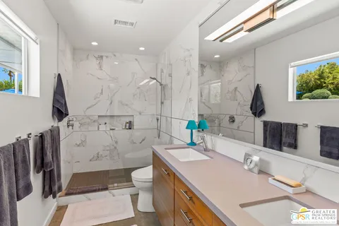 $1,095,000 | 541 North Cantera Circle, Palm Springs, CA 92262