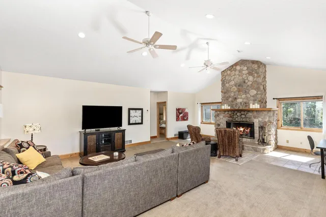 $1,799,000 | 8800 Sunset Trail, Chanhassen, MN 55317