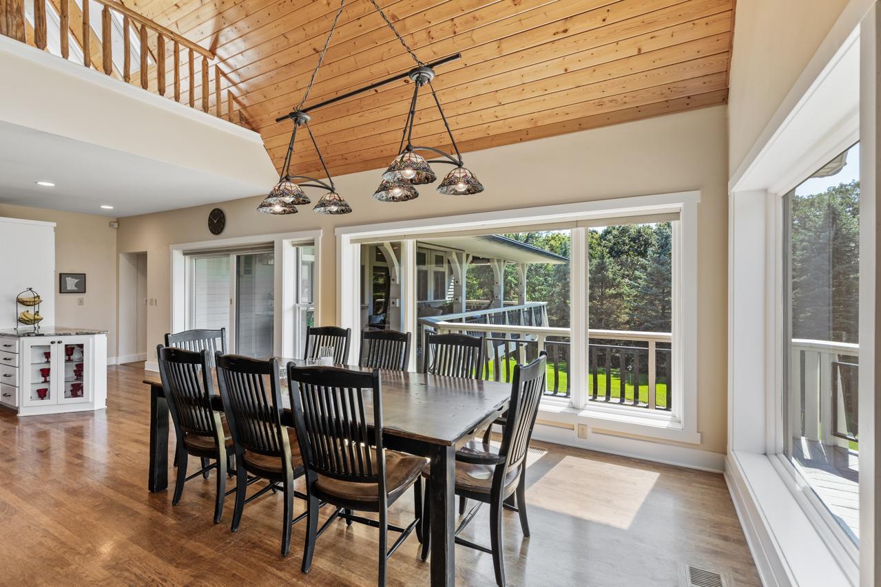 8800 Sunset Trail Chanhassen, MN 55317 - Photo 5 of 43