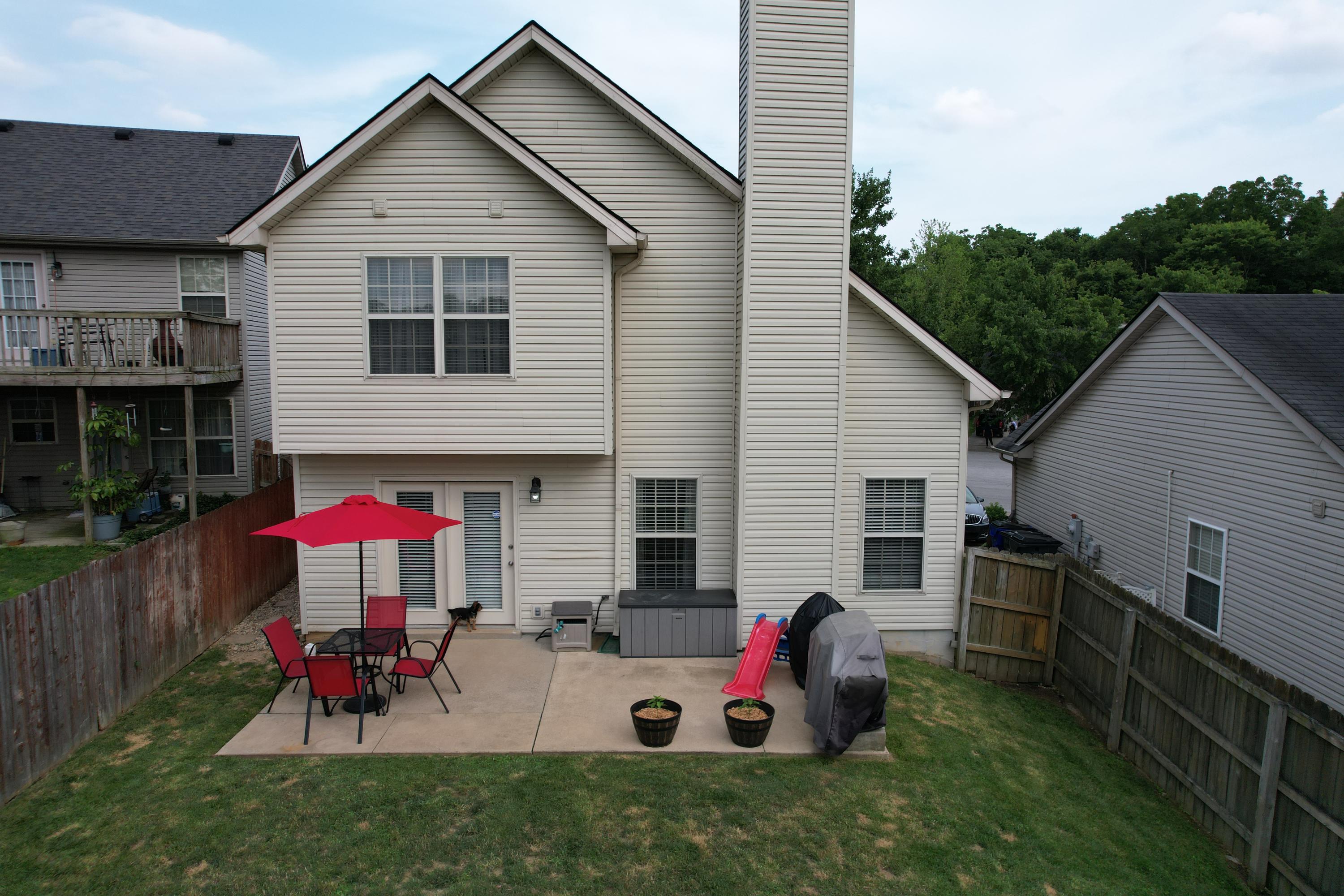 208 Strawberry Fields Road Lexington, KY 40516 - Photo 22 of 26 Photo_1080295516_DJI_92_jpg_7754453_0_20