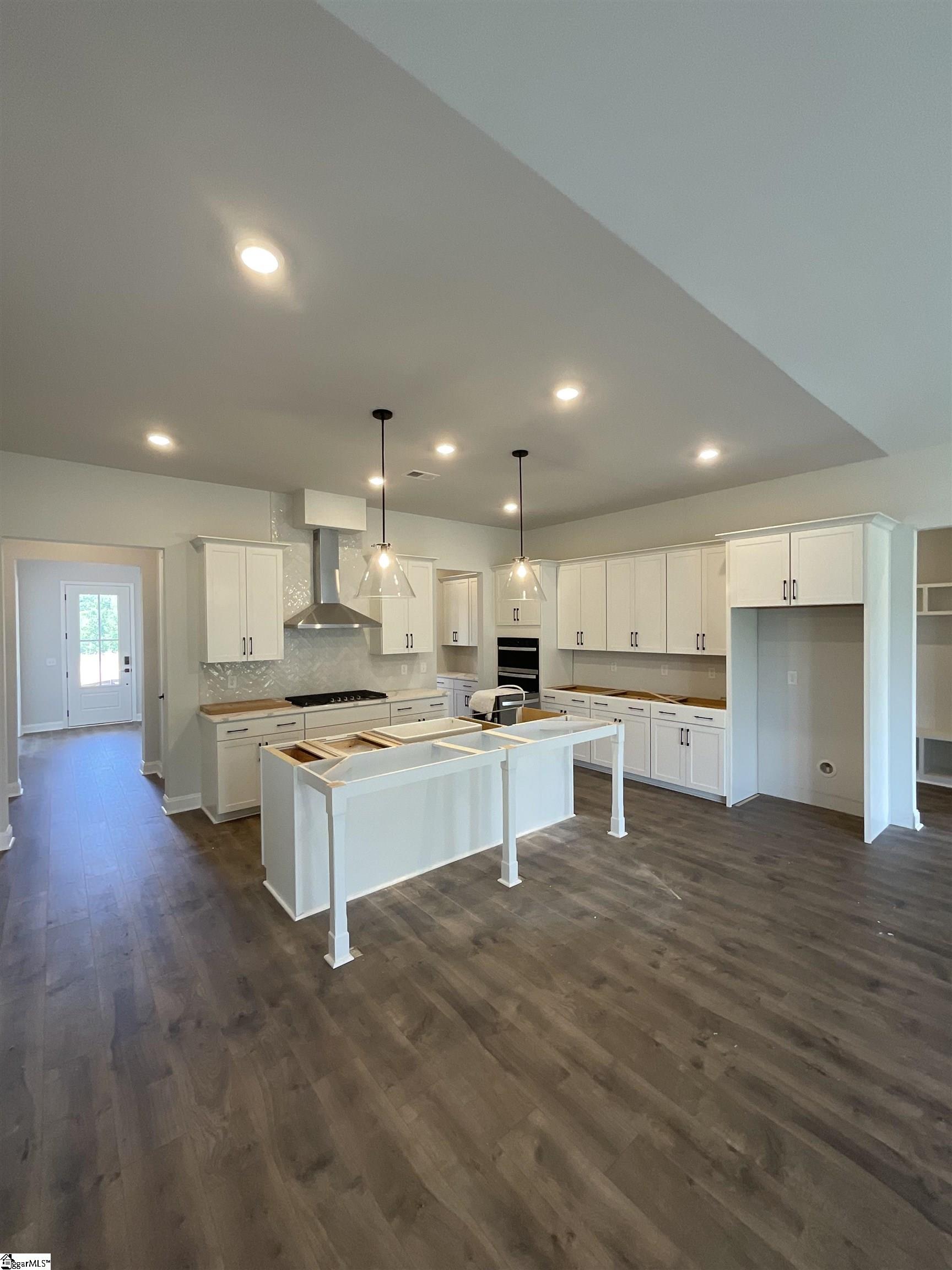 401 Rustic Outland Drive Simpsonville, SC 29681 - Photo 10 of 31