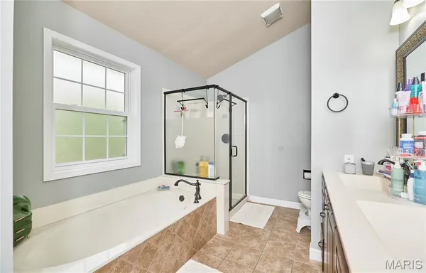 $465,000 | 146 Knob Creek Lane, O'Fallon, IL 62269