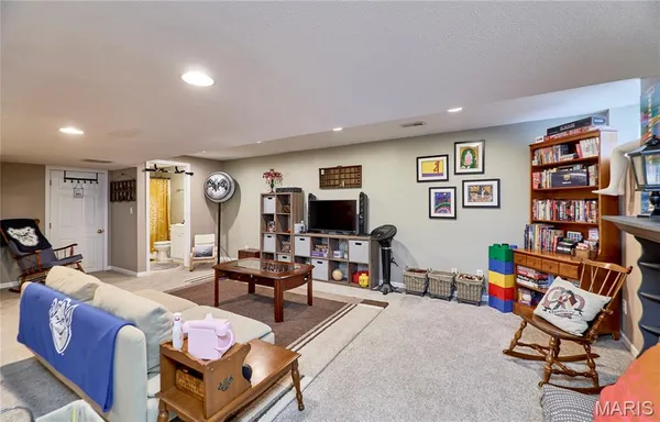 $465,000 | 146 Knob Creek Lane, O'Fallon, IL 62269