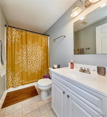 $465,000 | 146 Knob Creek Lane, O'Fallon, IL 62269