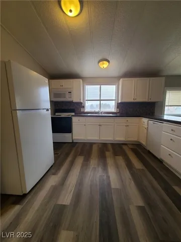 $1,900 | 4201 Jessica Street, Pahrump, NV 89048