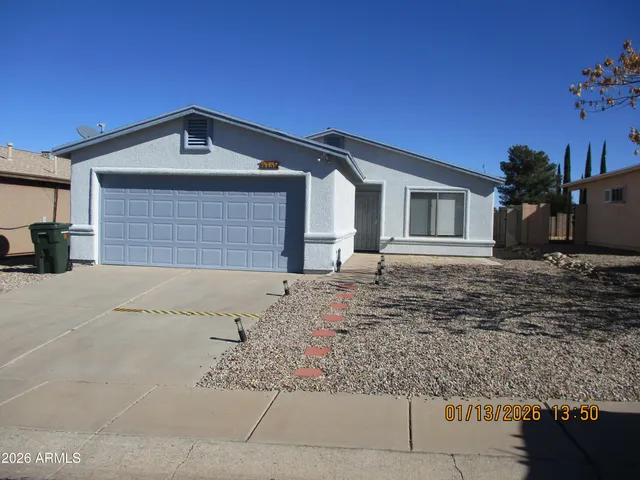 $1,600 | 4745 Territorial Loop, Sierra Vista, AZ 85635