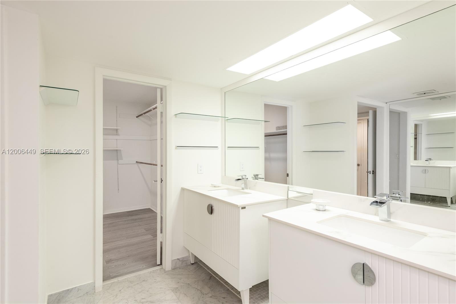 600 Grapetree Drive, Unit 8FS Key Biscayne, FL 33149 - Photo 17 of 37