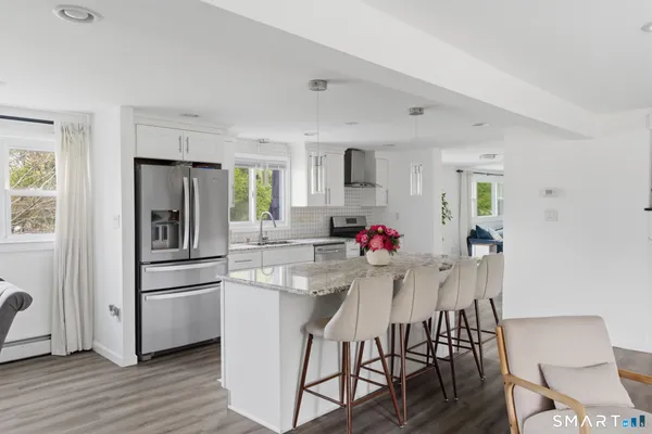 $549,900 | 25 Toll Gate Road, Wethersfield, CT 06109