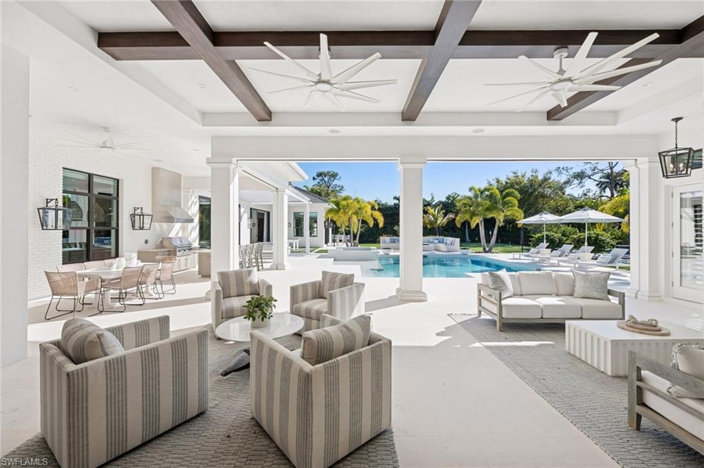 186 North Street Naples, FL 34108 - Photo 15 of 50