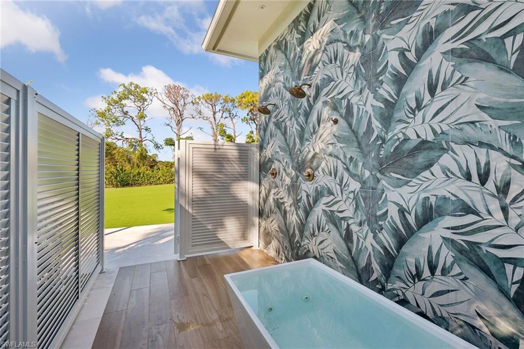 186 North Street Naples, FL 34108 - Photo 24 of 50