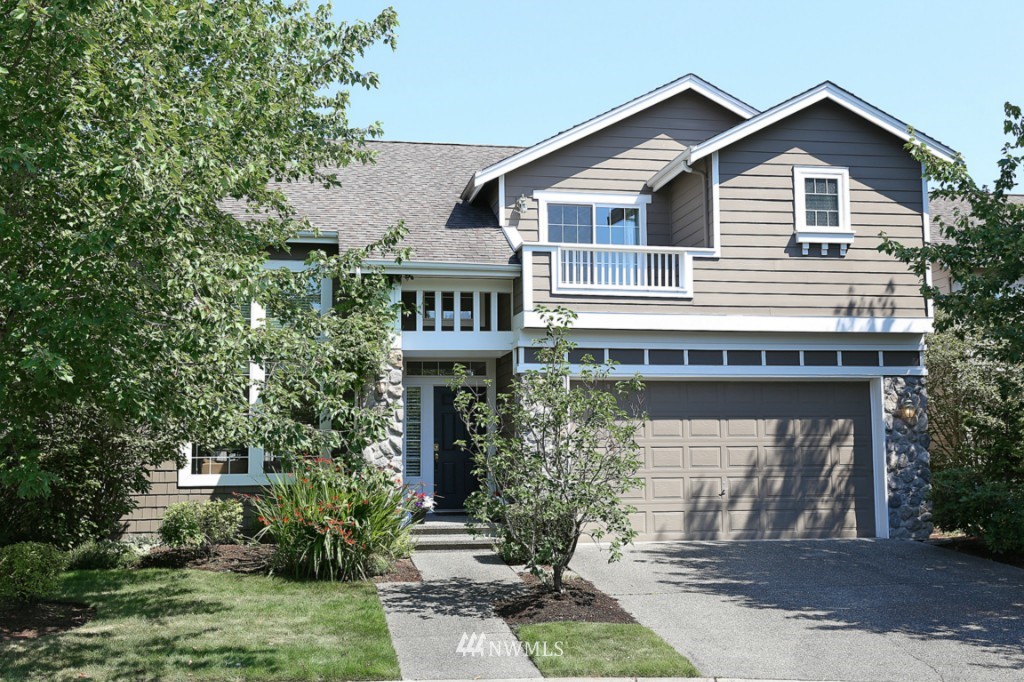 4620 Northeast 5th Court Renton, WA 98059 - Photo 1 of 25 Gallery Image 1