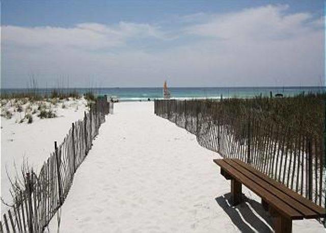 970 Highway 98, Unit 206 Destin, FL 32541 - Photo 24 of 25 a view of a lake