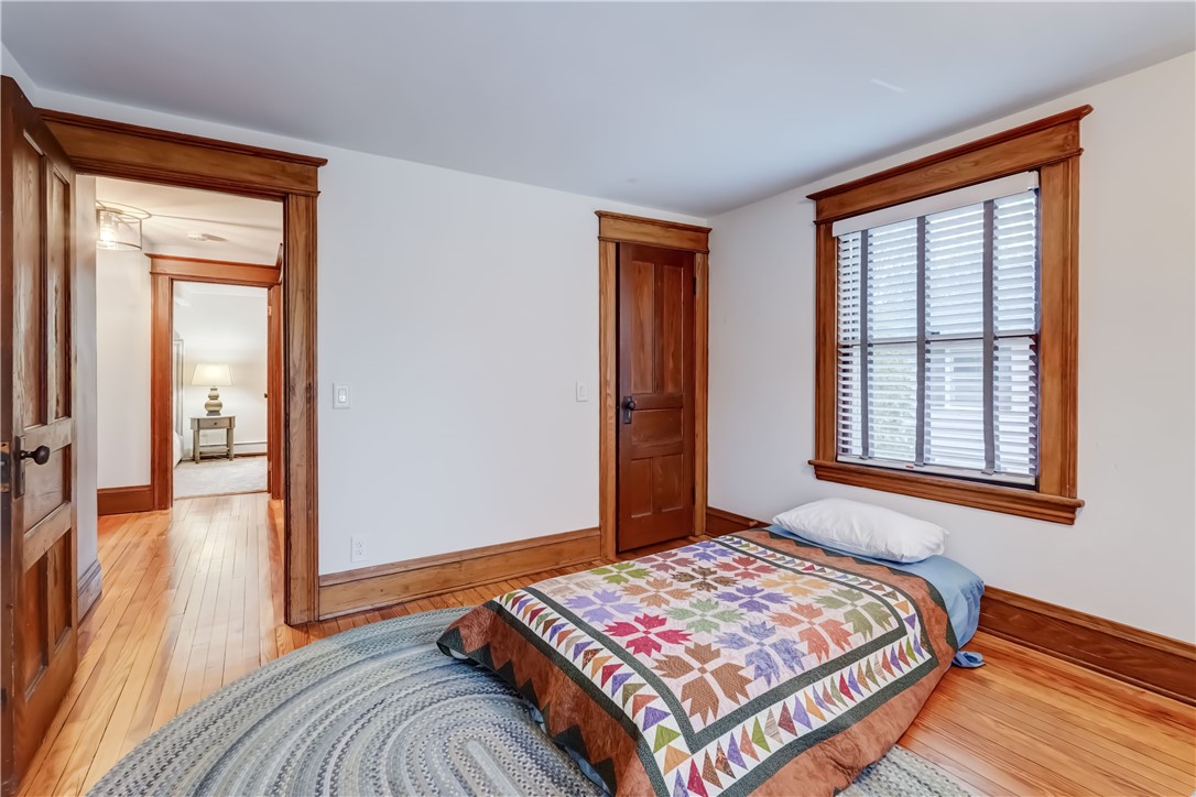 9 Sutherland Street Pittsford, NY 14534 - Photo 17 of 37