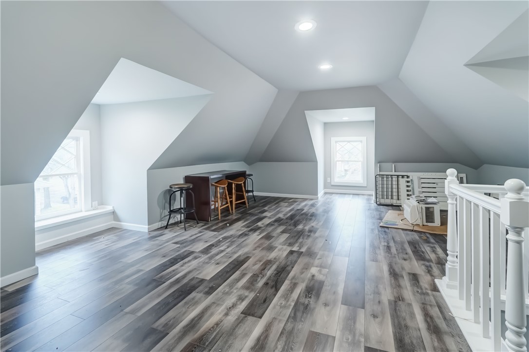 9 Sutherland Street Pittsford, NY 14534 - Photo 23 of 37