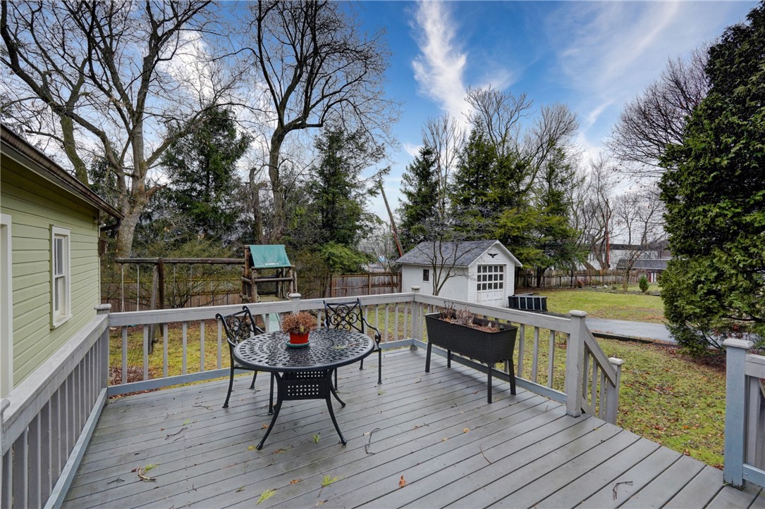 9 Sutherland Street Pittsford, NY 14534 - Photo 32 of 37