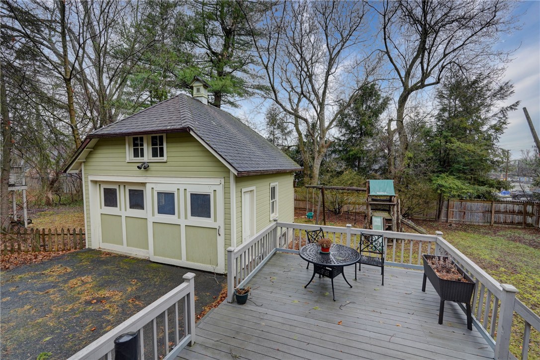 9 Sutherland Street Pittsford, NY 14534 - Photo 35 of 37