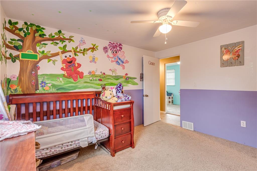 1086 Butler Road Springdale, PA 15144 - Photo 13 of 23 Bedroom #3