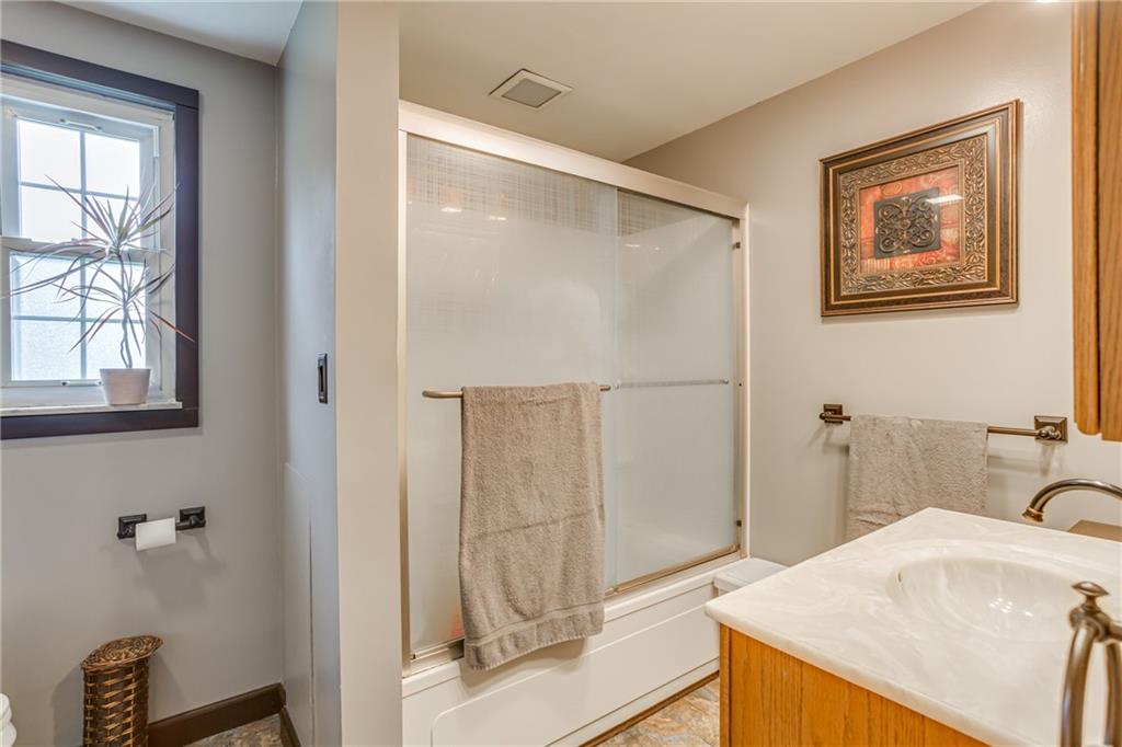1086 Butler Road Springdale, PA 15144 - Photo 14 of 23 Full Bath on Upper Level