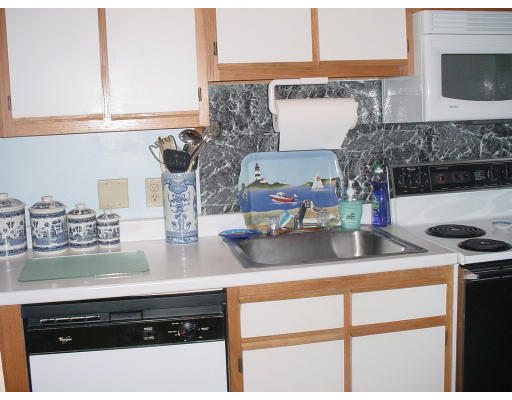 19 Erick Road, Unit 8B Mansfield, MA 02048 - Photo 2 of 8 Gallery Image 2