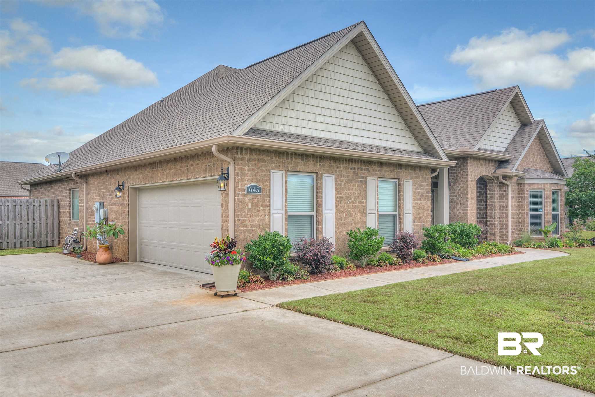 645 Abita Lane Foley, AL 36535 - Photo 3 of 42