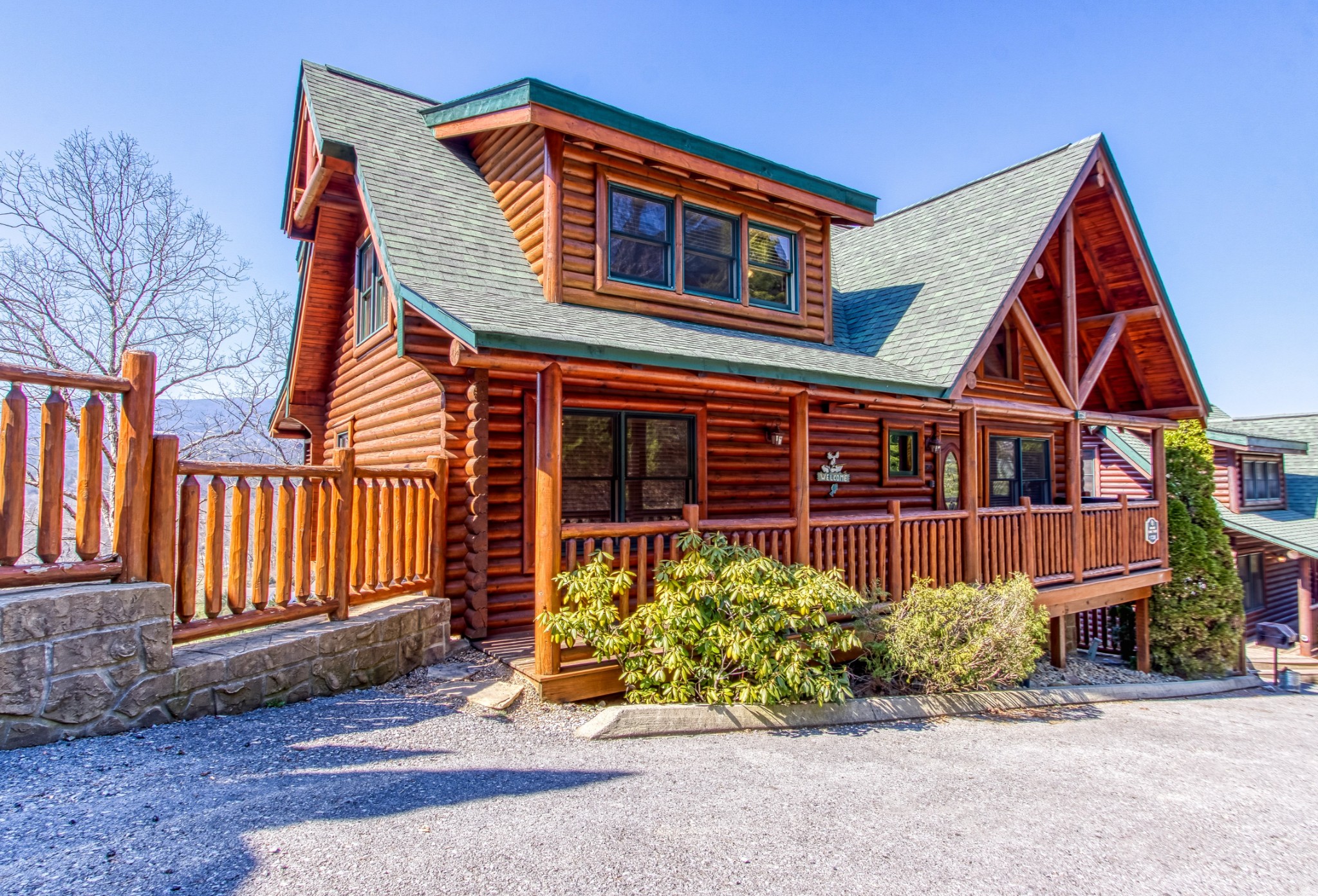 1728 Summit View Way Sevierville, TN 37862 - Photo 2 of 49 Gallery Image 2